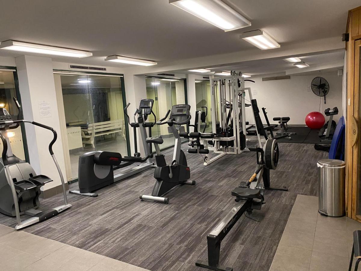2 Bed 2 Bath Luxury Apartment In Braddon Canberra - Free Heated Pool, Gym, Parking Eksteriør bilde